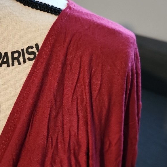 Maroon High Low Tunic *Like New* Sz L - Picture 3 of 5